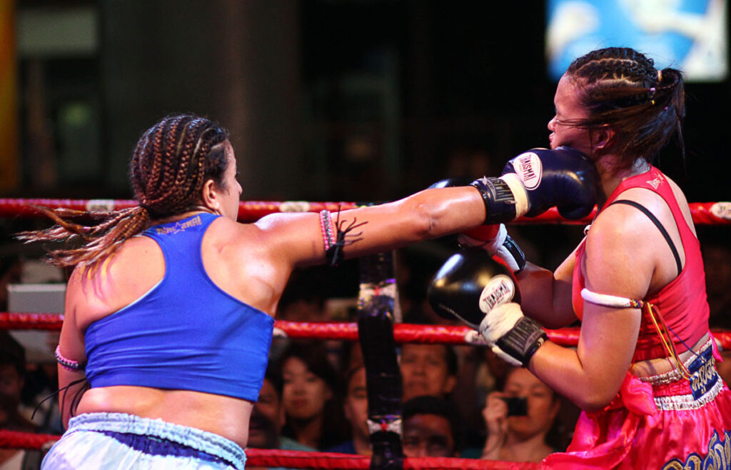 Muay Thai For Women 7 Great Reasons To Try It In 2023 8041